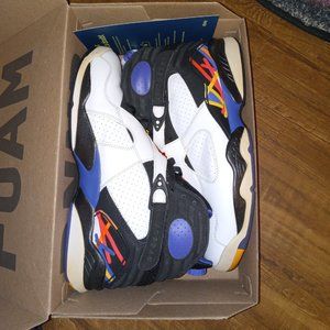 Jordan 8 3peat size 11 (used/preowned)
